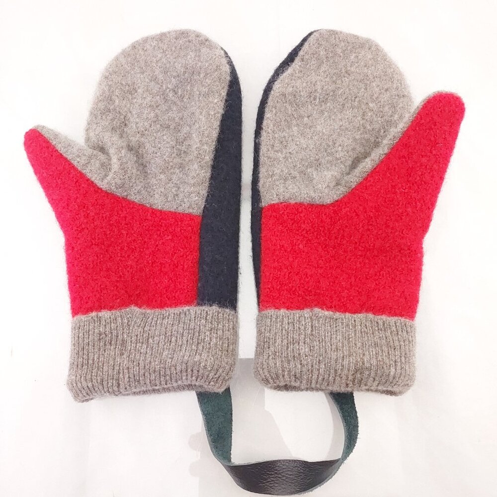 Vintage Woolrich Red Tan Black Plaid Wool Winter Mittens USA Leather Strap Alps